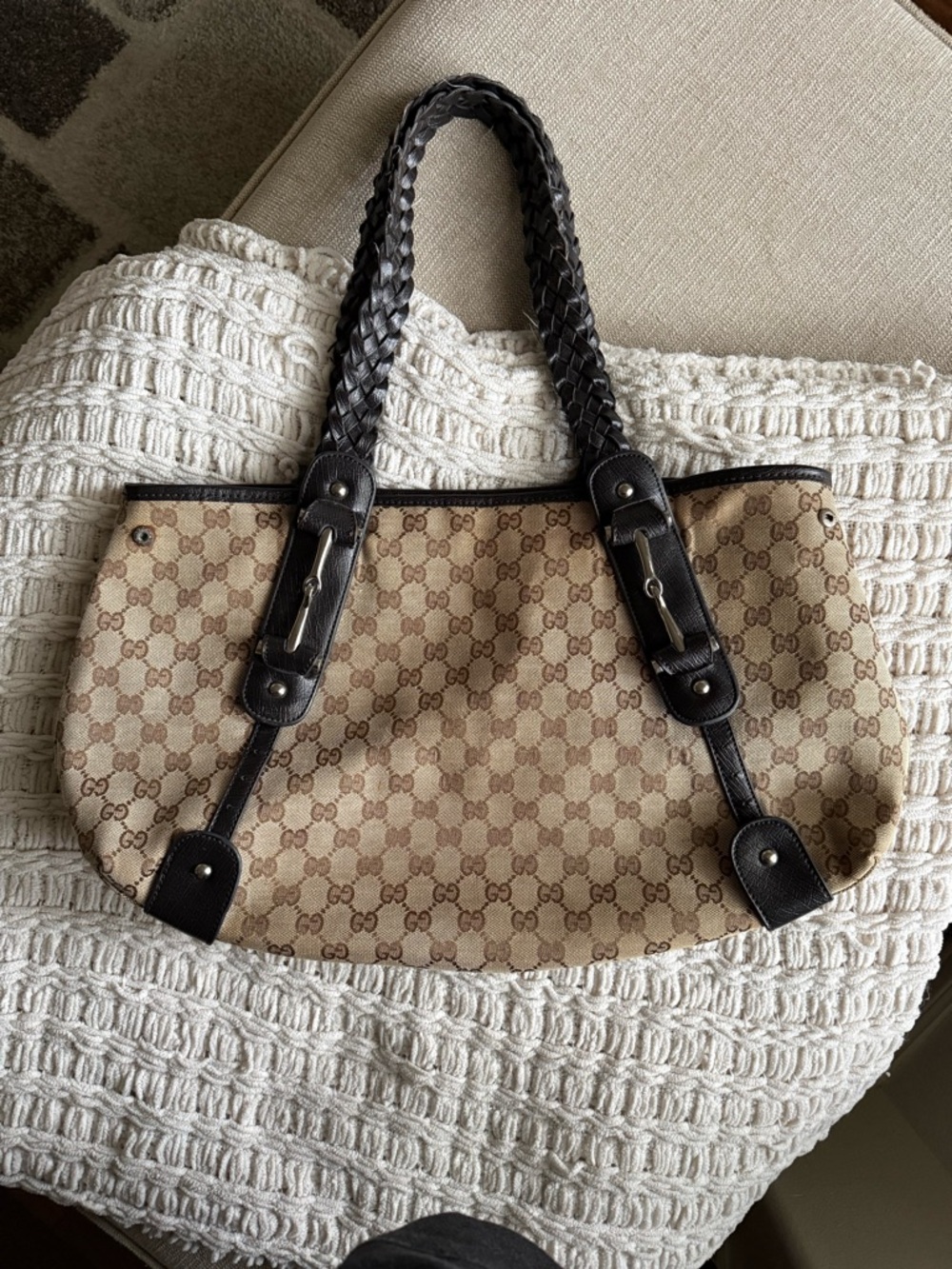 Gucci Beige Monogram Tote with Black Trim - Picture 4 of 6